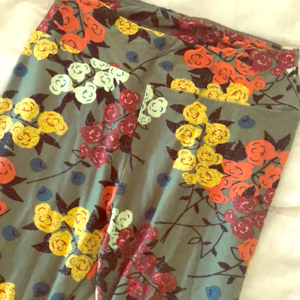 LuLaRoe OS Fall floral leggings